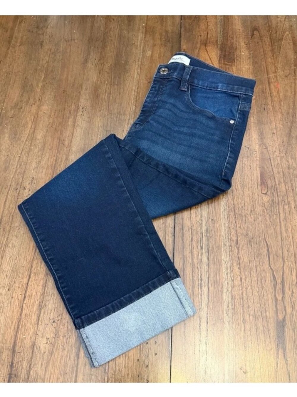 Women’s Cuffed Jeans Size 10